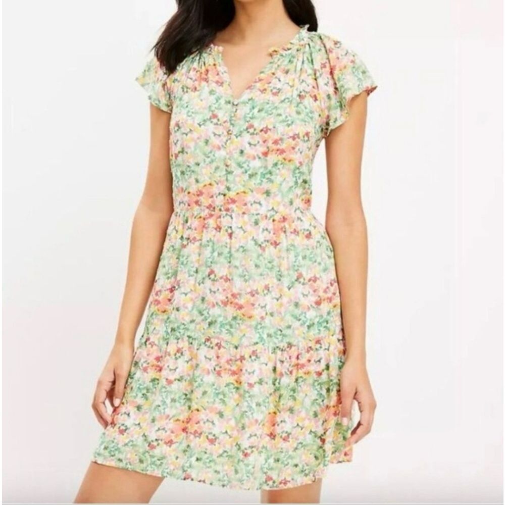 LOFT Buttercup Floral Tiered‎ Swing Dress Flutter Sleeves Medium